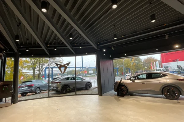 Umbau eines Audi-Autohauses zu Cupra in Hamburg